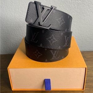 Men’s Louis Vuitton belt